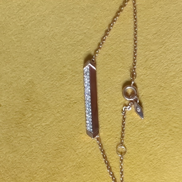 Fossil Chevron Pave Necklace Rose Gold - Picture 3 of 3